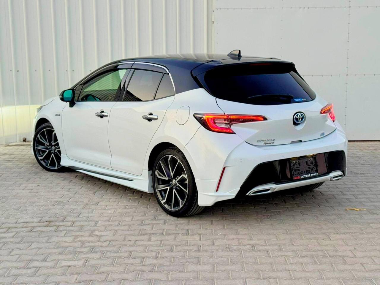Toyota Corolla - fotoğraf 2