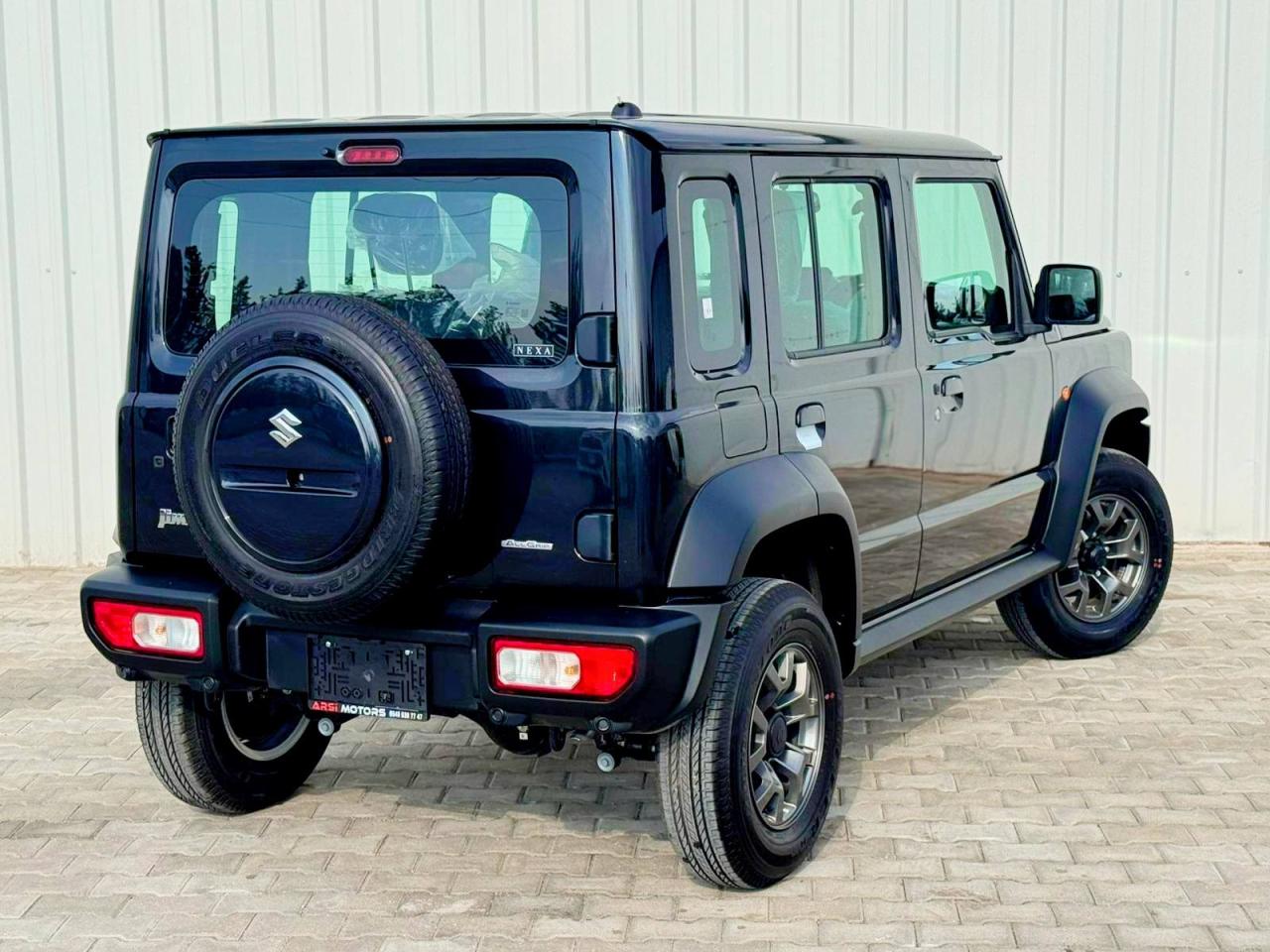 Suzuki Jimny - fotoğraf 3