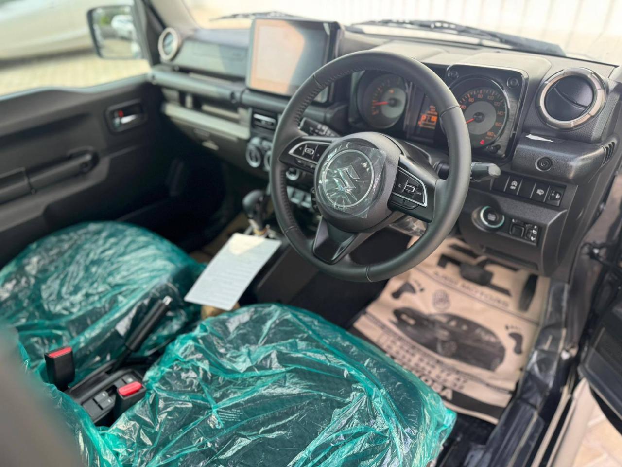 Suzuki Jimny - fotoğraf 5