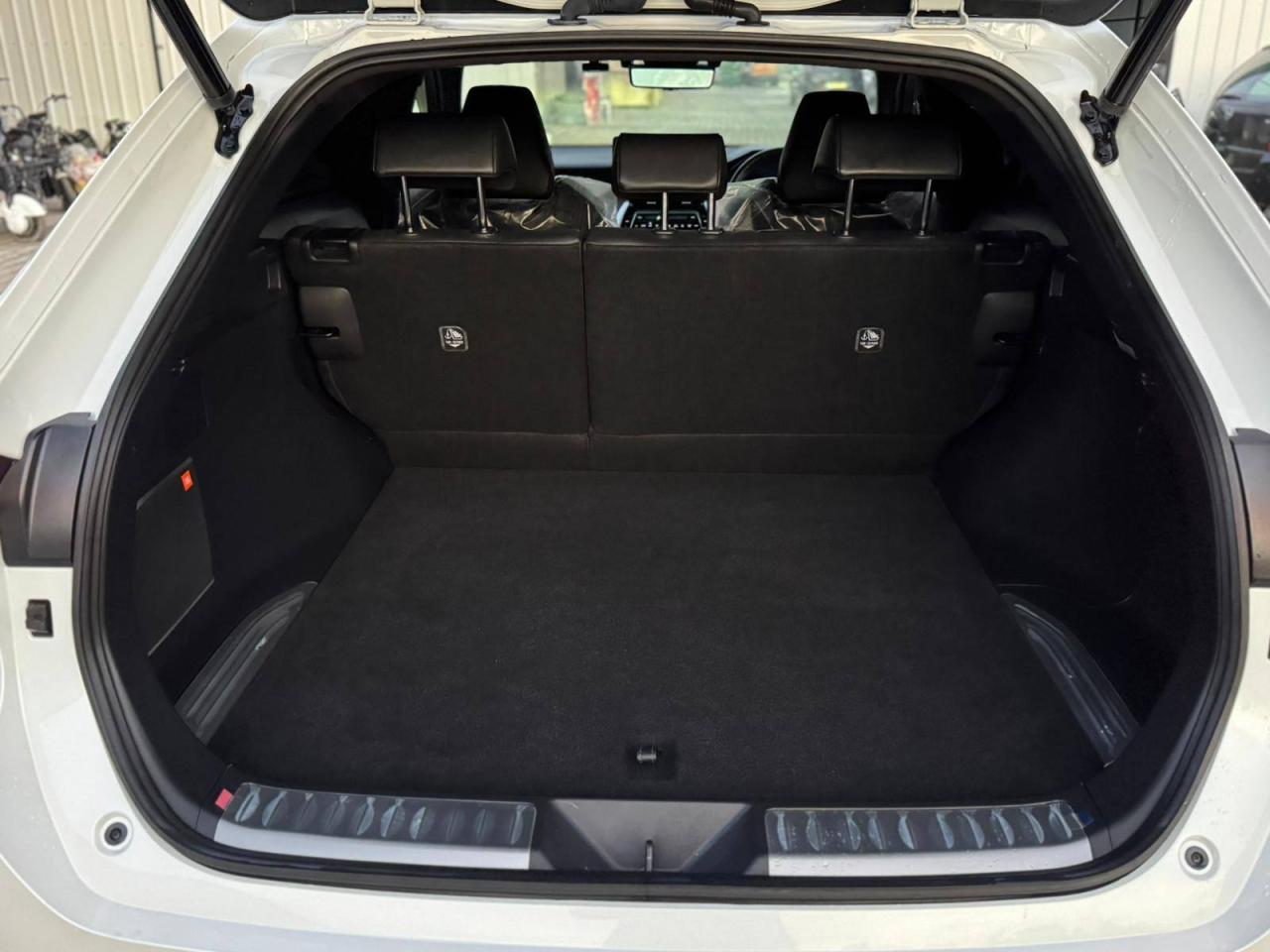Toyota Harrier - fotoğraf 10