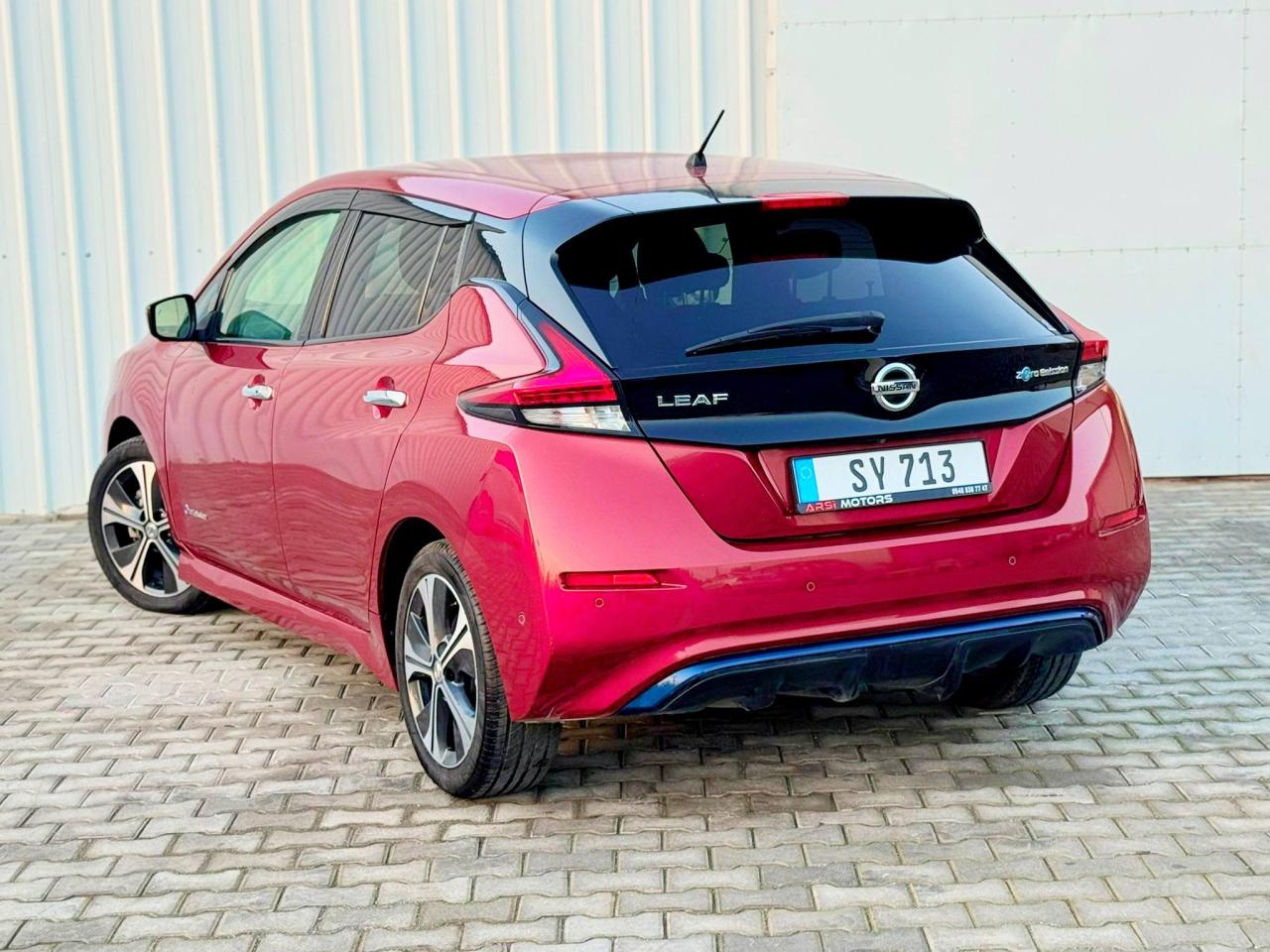 Nissan Leaf - fotoğraf 3