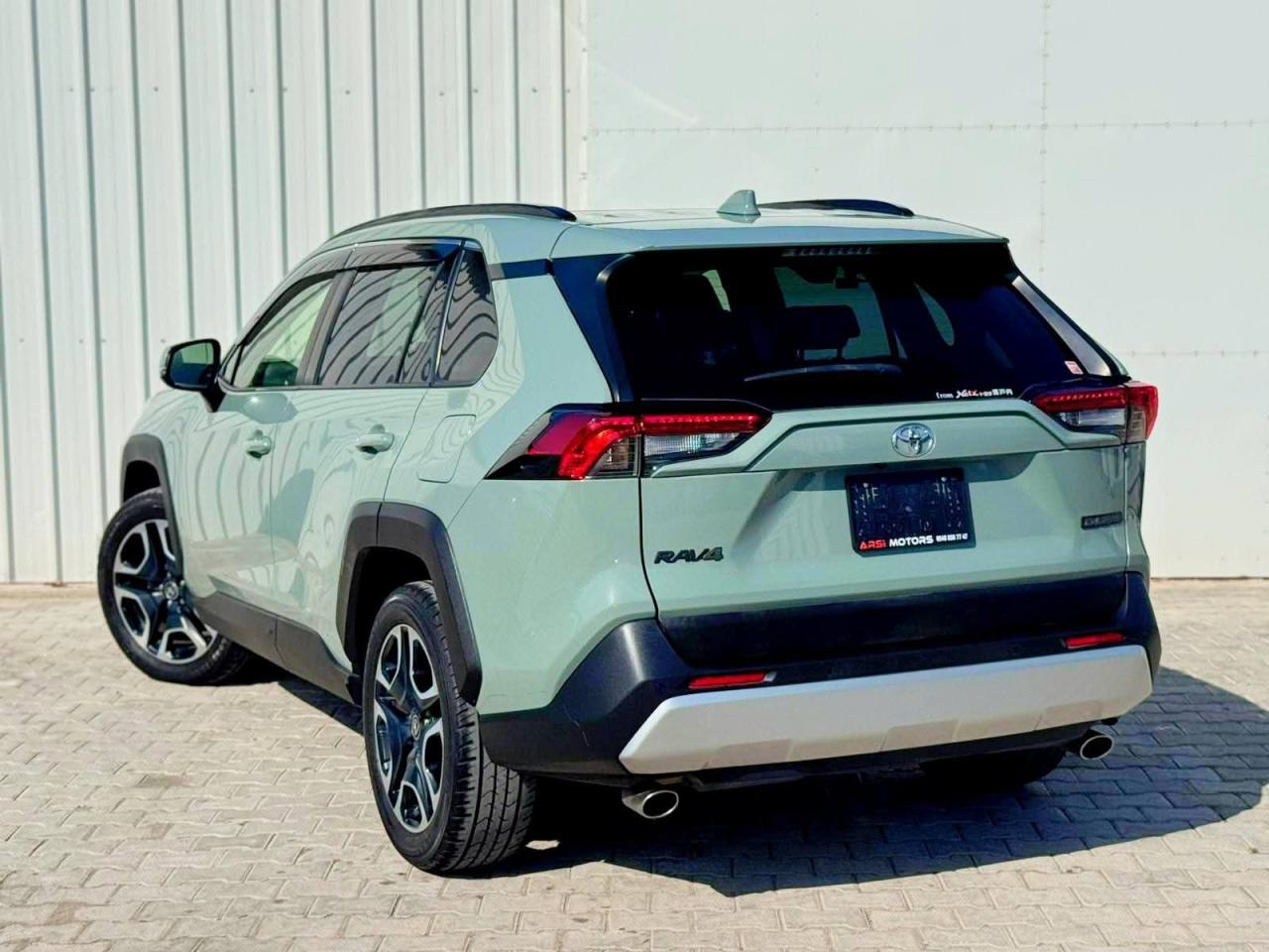 Toyota RAV4 - fotoğraf 4