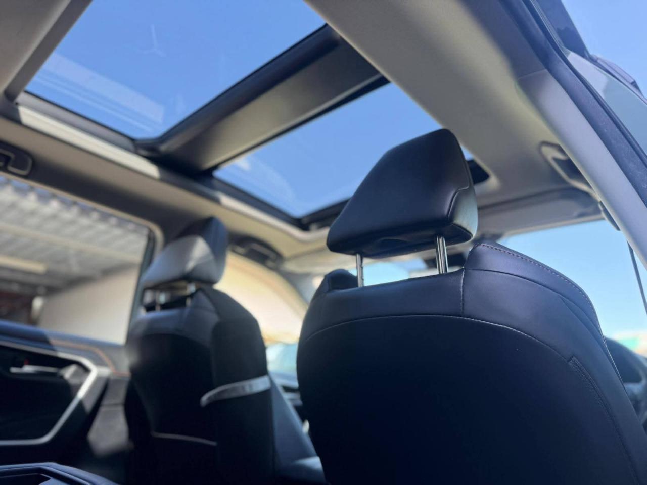 Toyota RAV4 - fotoğraf 8