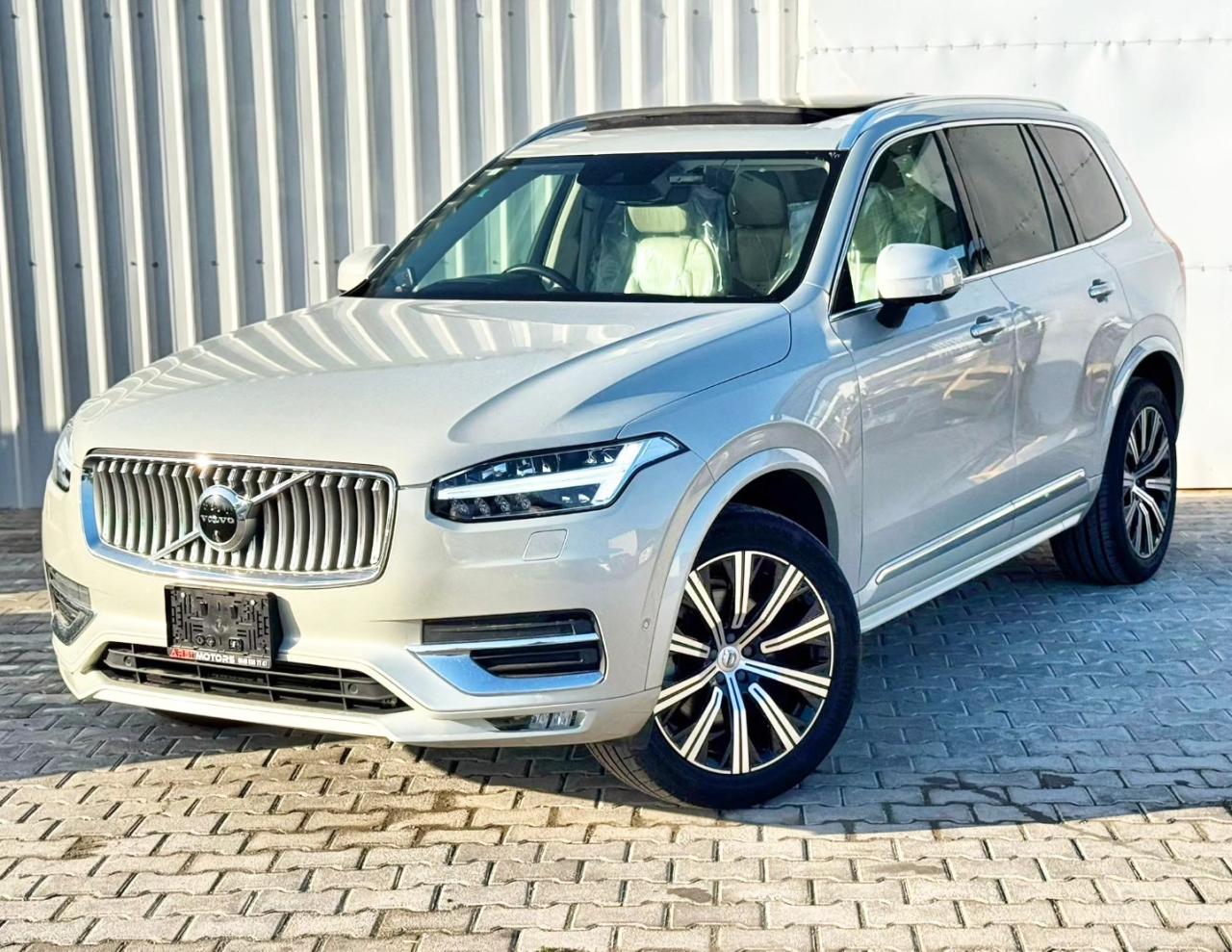 Volvo XC90 - fotoğraf 2