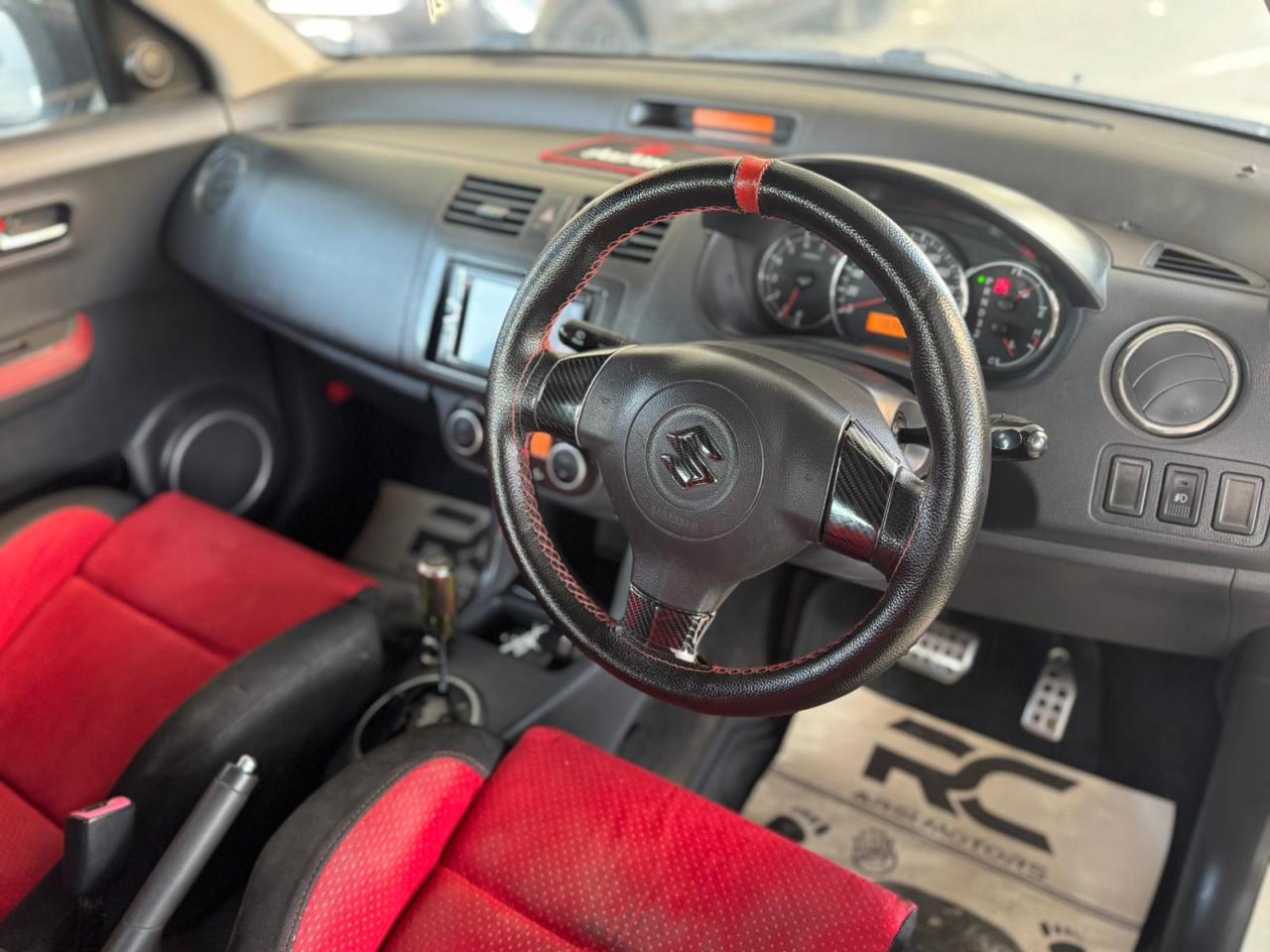 Suzuki Swift - fotoğraf 5