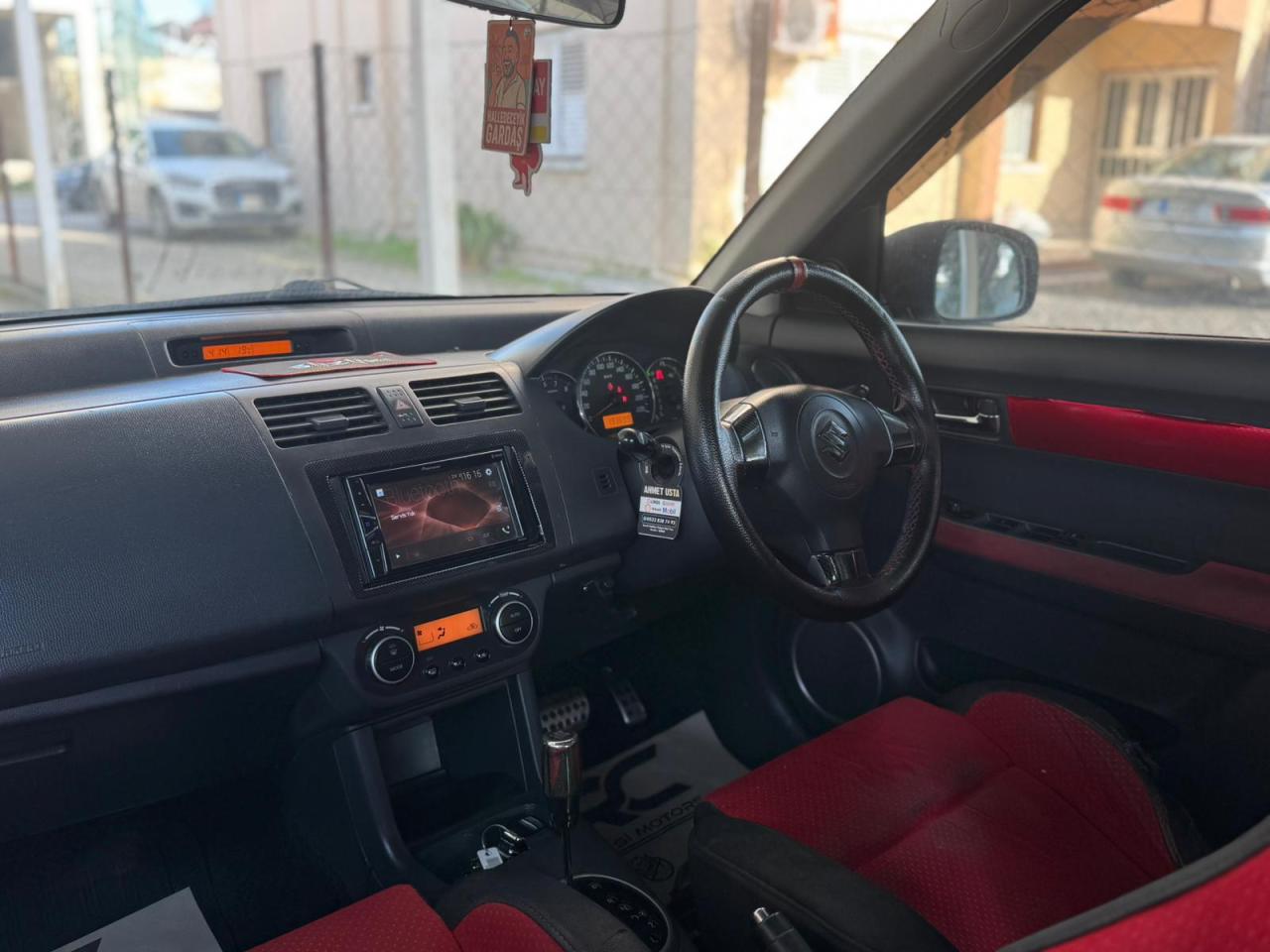 Suzuki Swift - fotoğraf 6