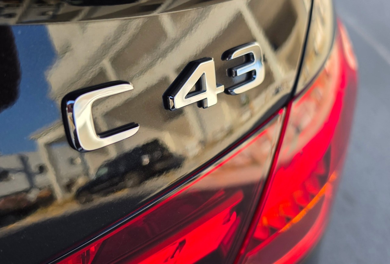 Mercedes-Benz C Serisi - fotoğraf 6