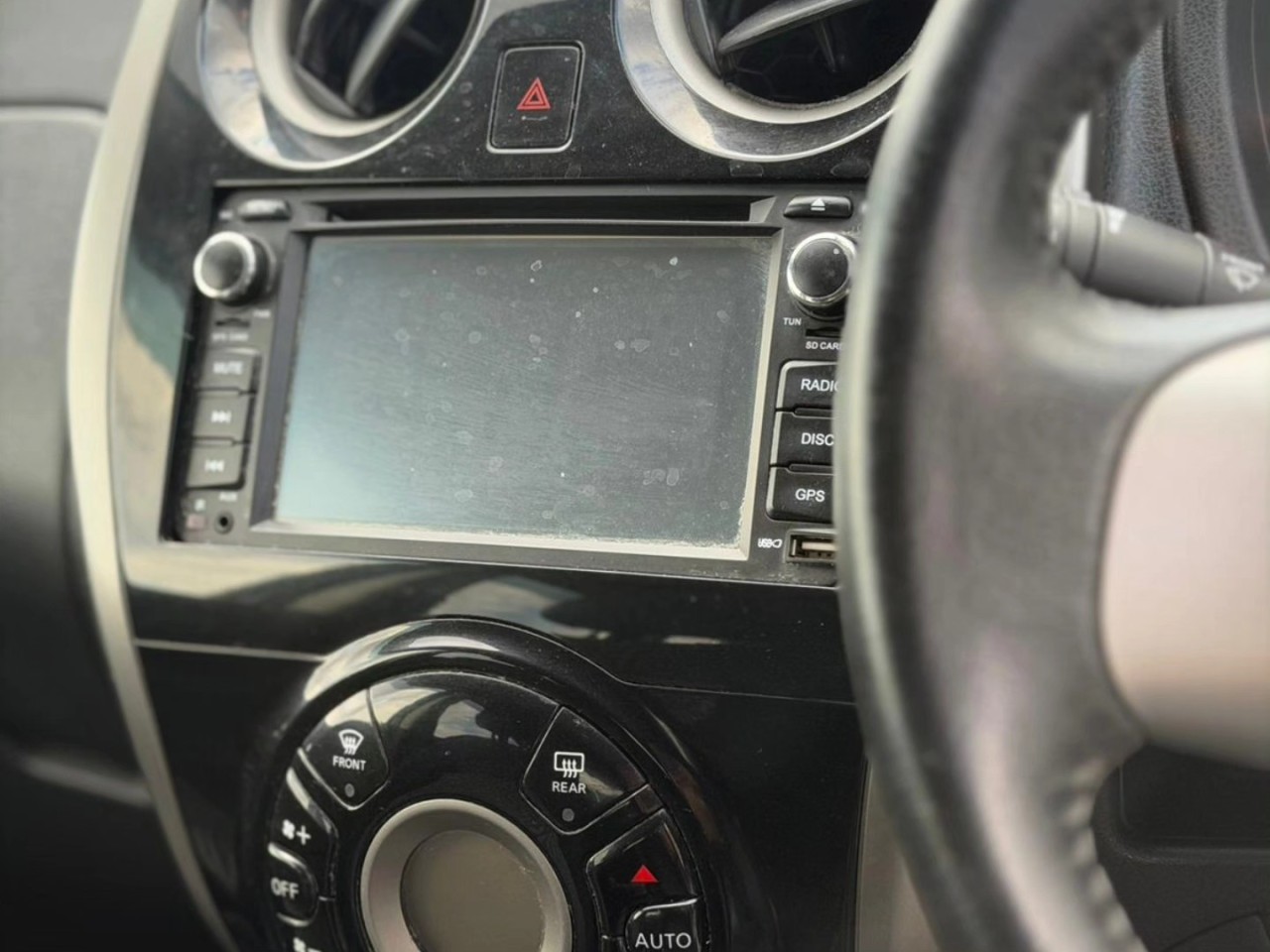 Nissan Note - fotoğraf 3