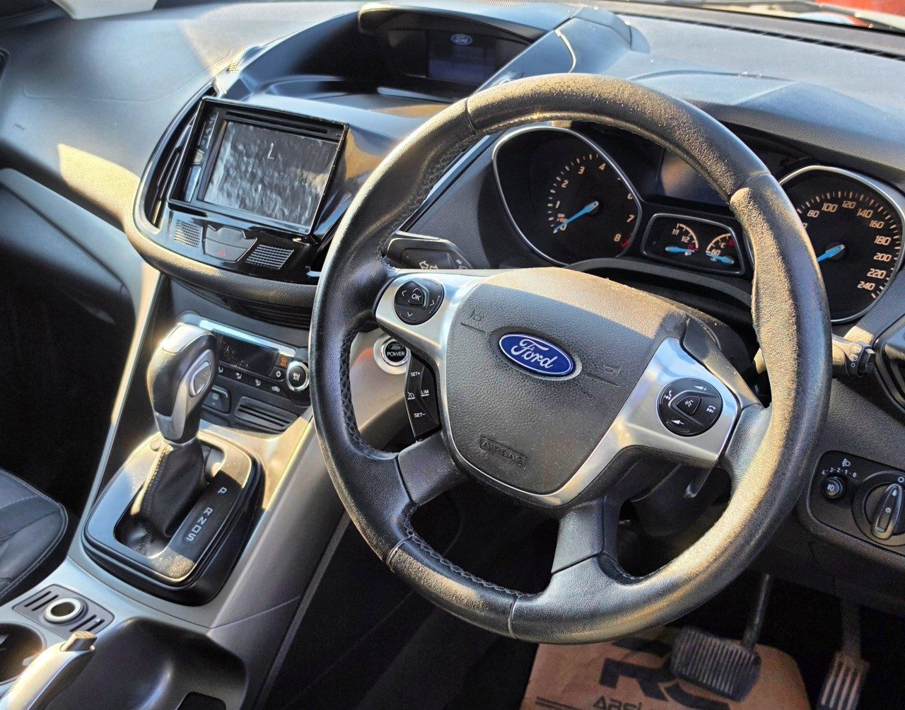Ford Kuga - fotoğraf 9