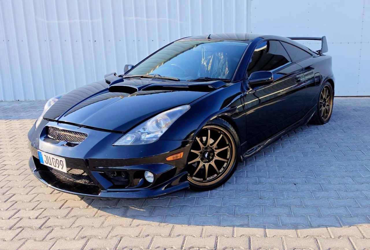 Toyota Celica - fotoğraf 2