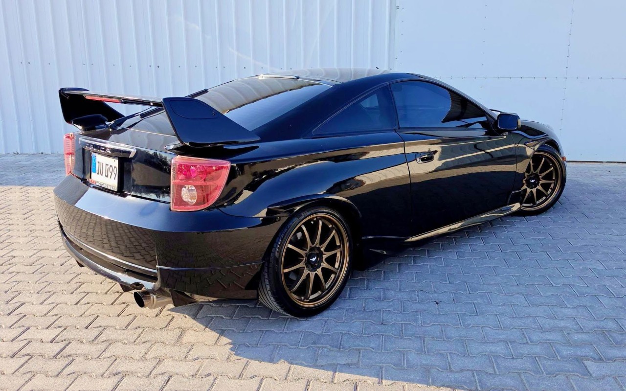 Toyota Celica - fotoğraf 3