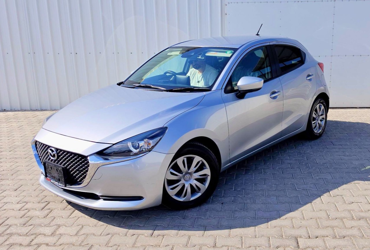 Mazda 2 - fotoğraf 2