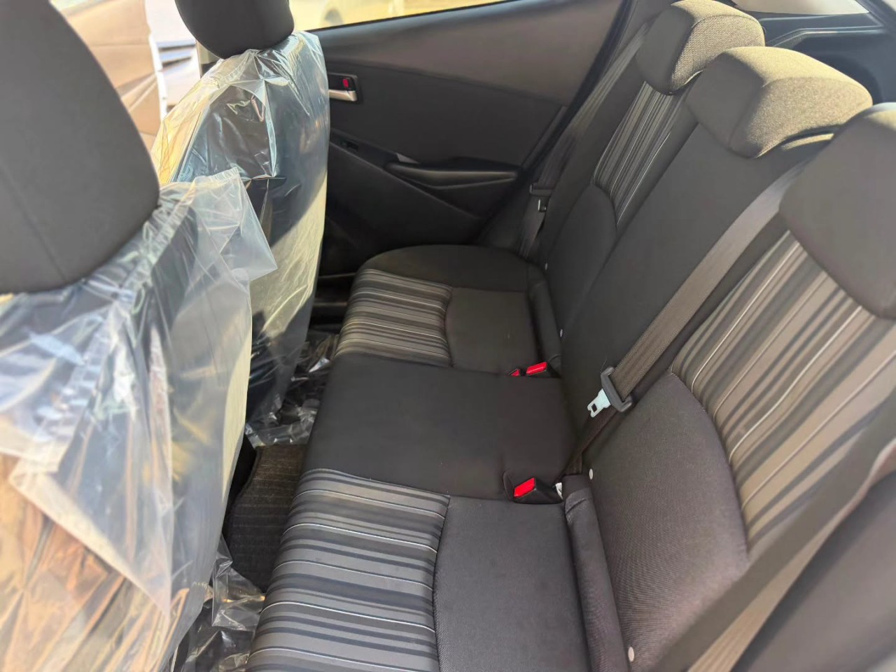Mazda 2 - fotoğraf 5