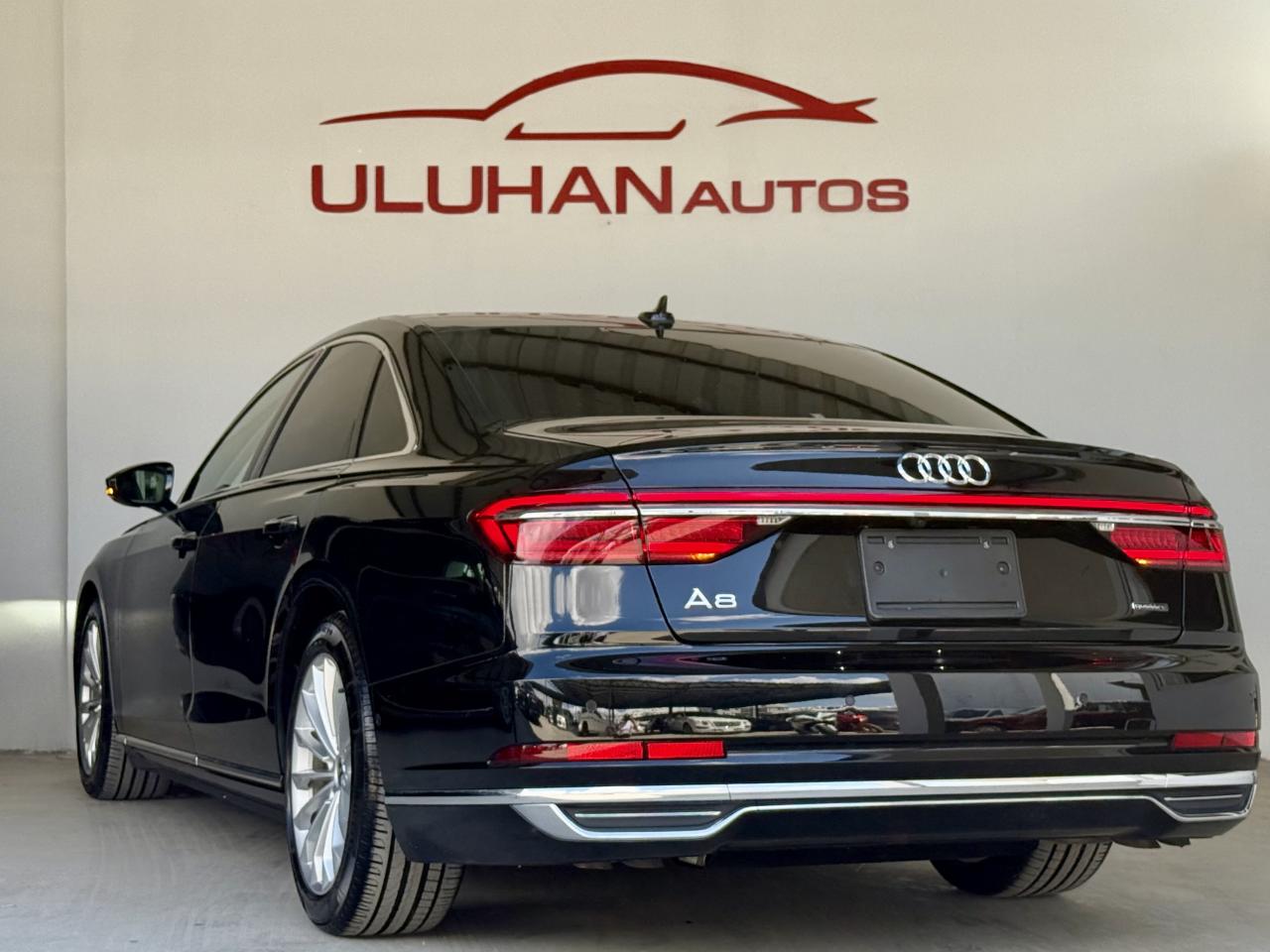 Audi A8 - fotoğraf 3