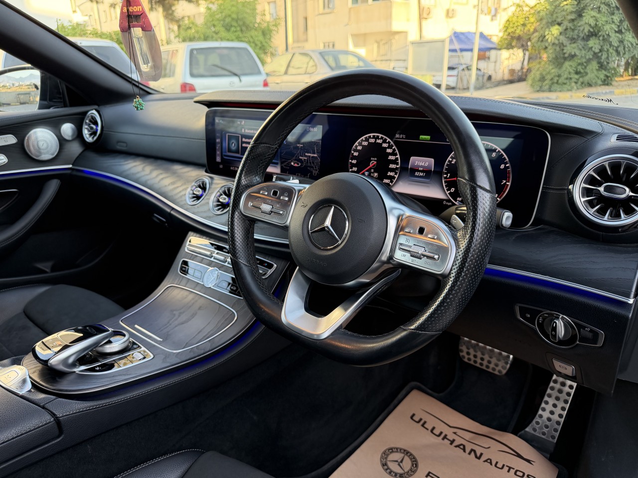 Mercedes-Benz E Serisi - fotoğraf 9