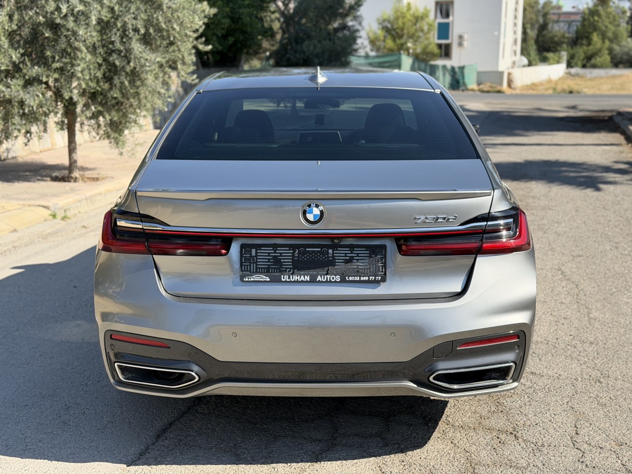 BMW 7 Serisi - fotoğraf 6