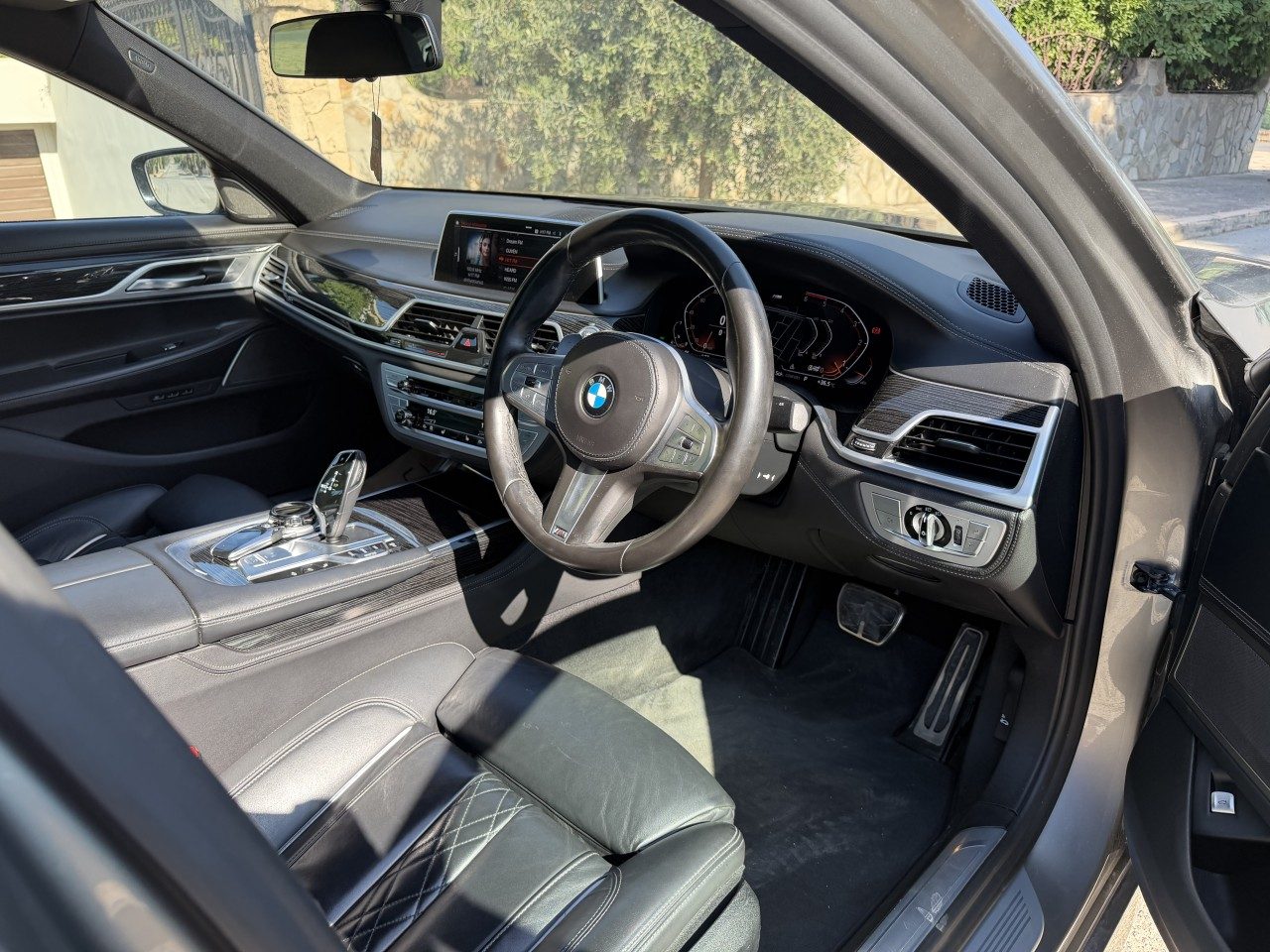 BMW 7 Serisi - fotoğraf 7