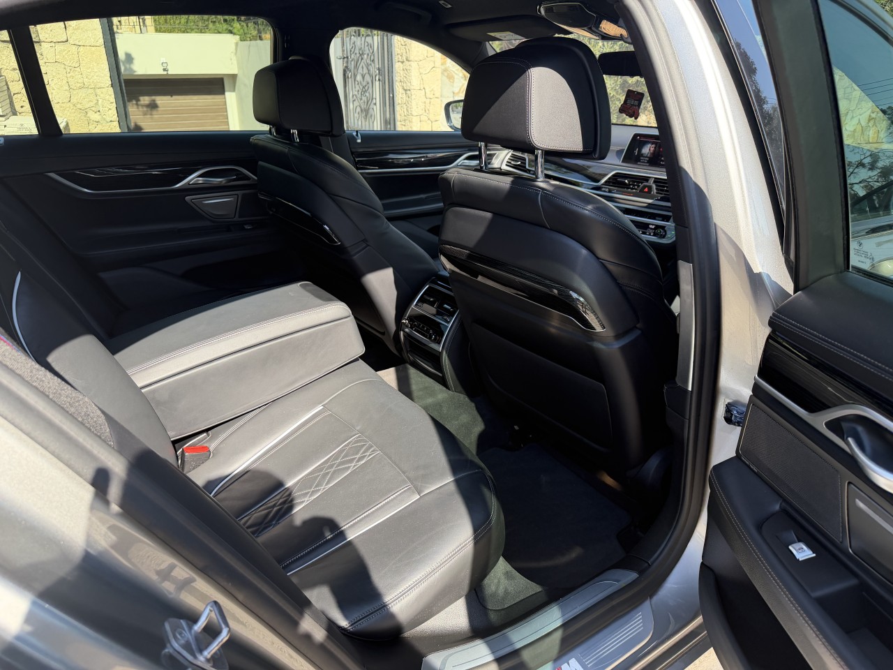 BMW 7 Serisi - fotoğraf 8