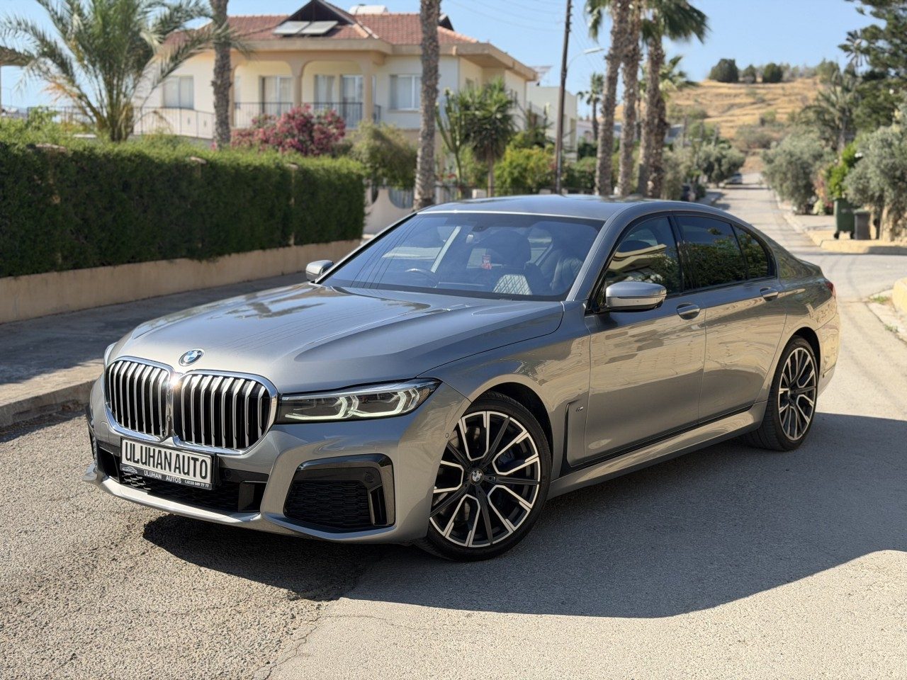 BMW 7 Serisi - fotoğraf 4