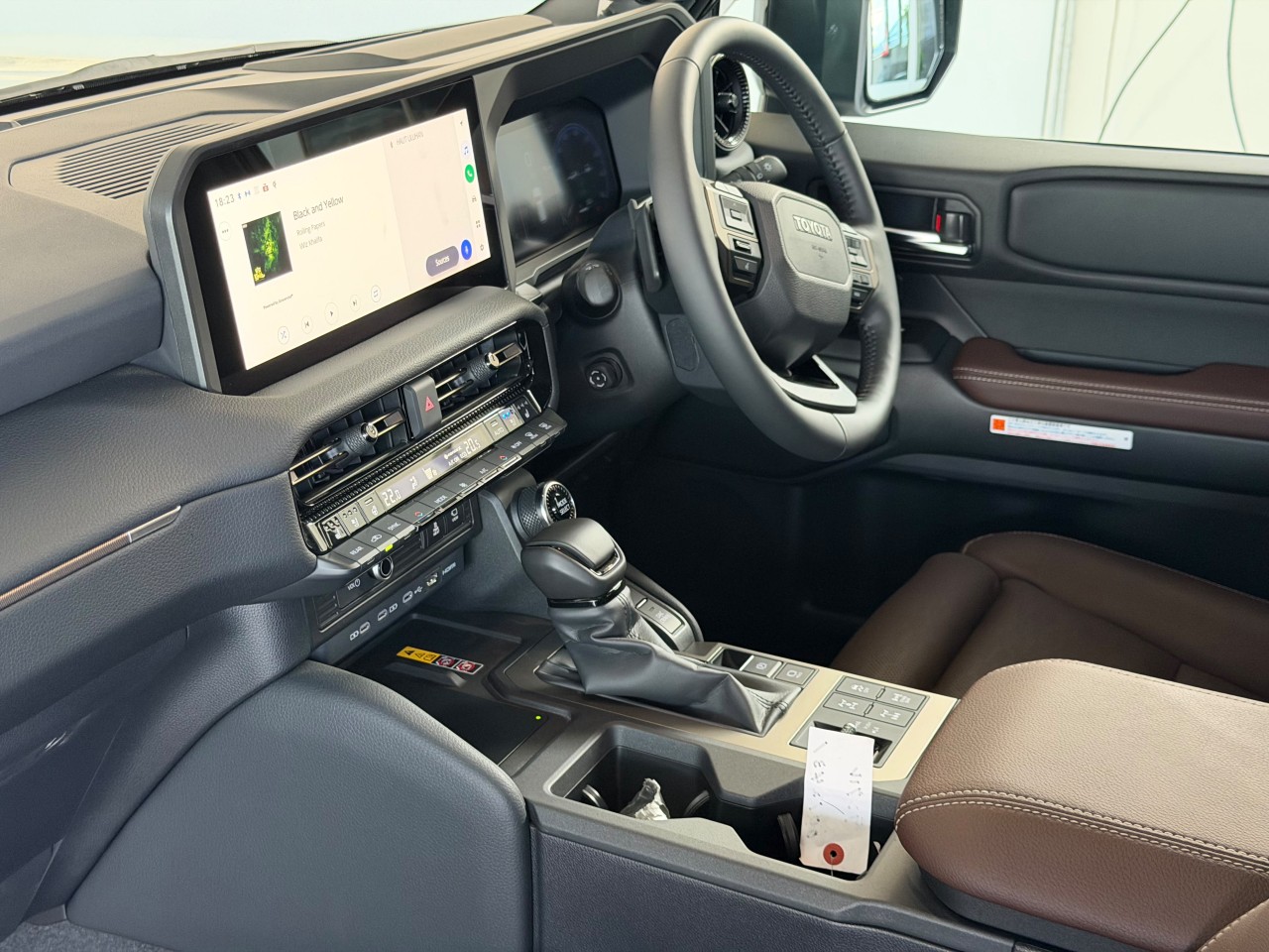 Toyota Land Cruiser - fotoğraf 4
