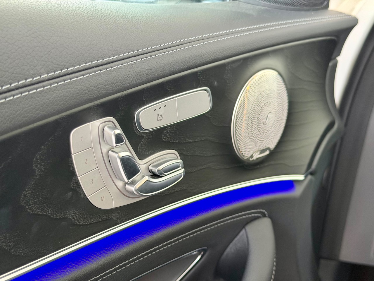 Mercedes-Benz E Serisi - fotoğraf 9