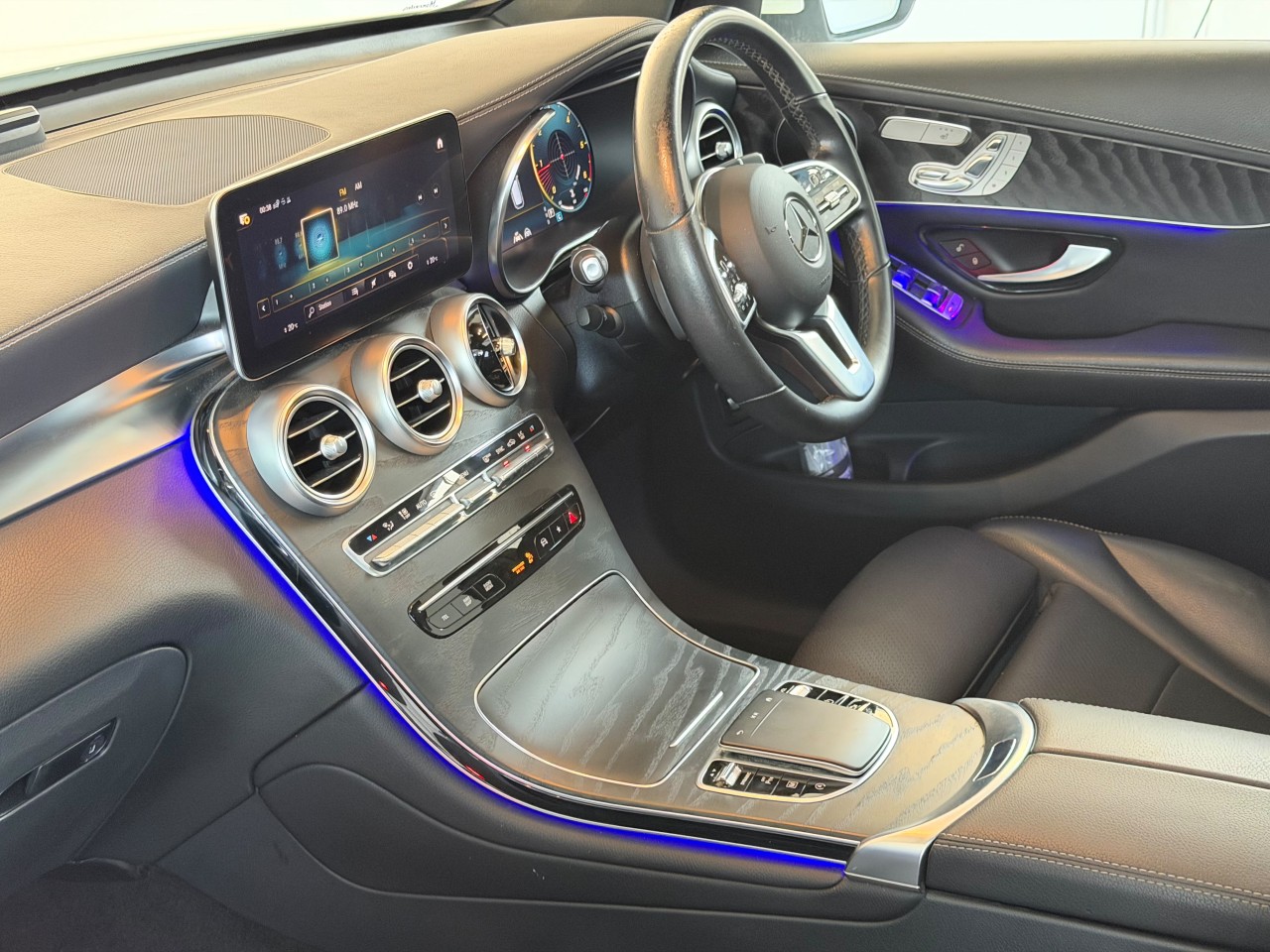 Mercedes-Benz GLC - fotoğraf 7