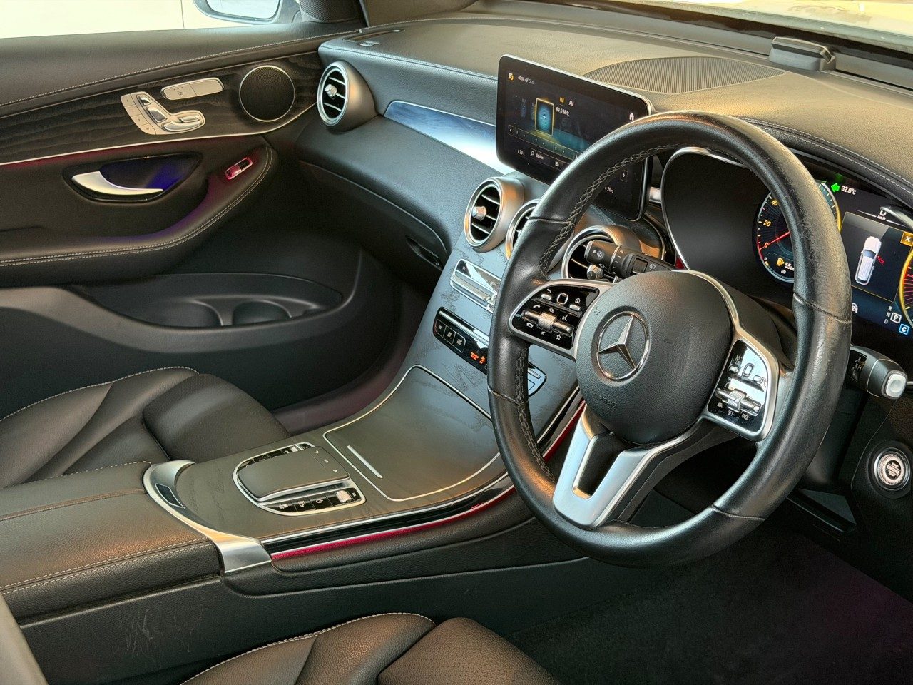 Mercedes-Benz GLC - fotoğraf 6