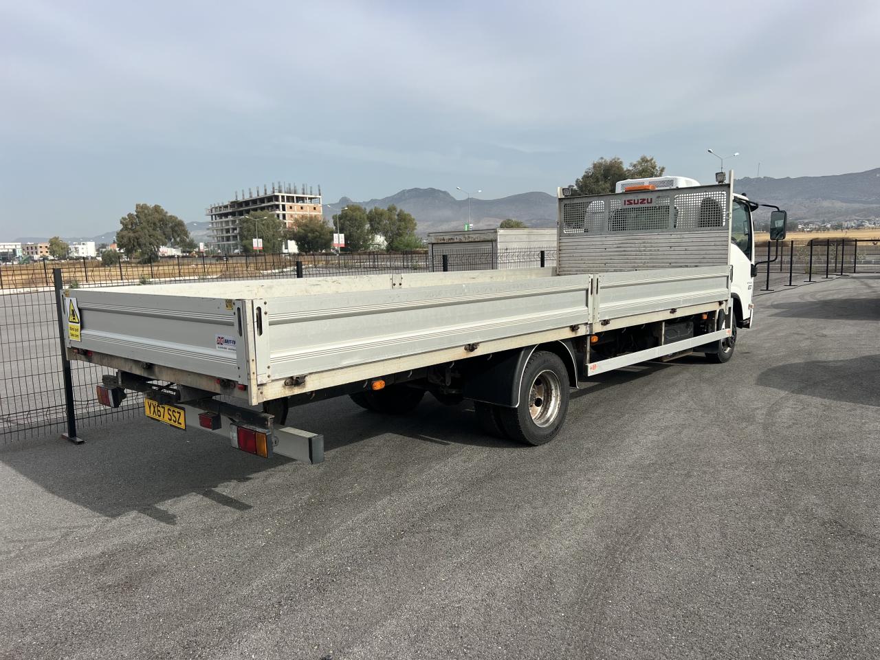 Isuzu Kamyonet - fotoğraf 4