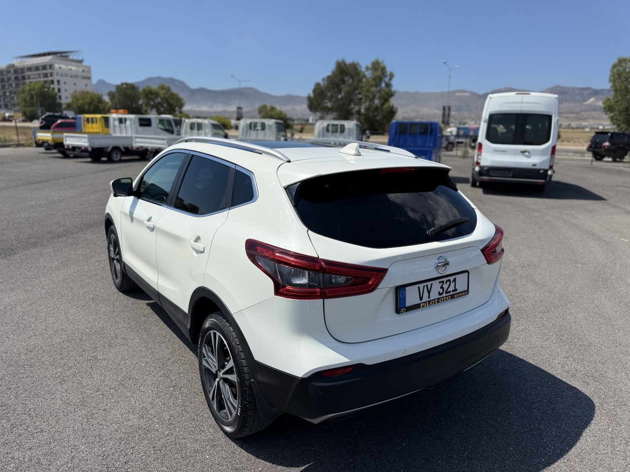Nissan Qashqai - fotoğraf 10