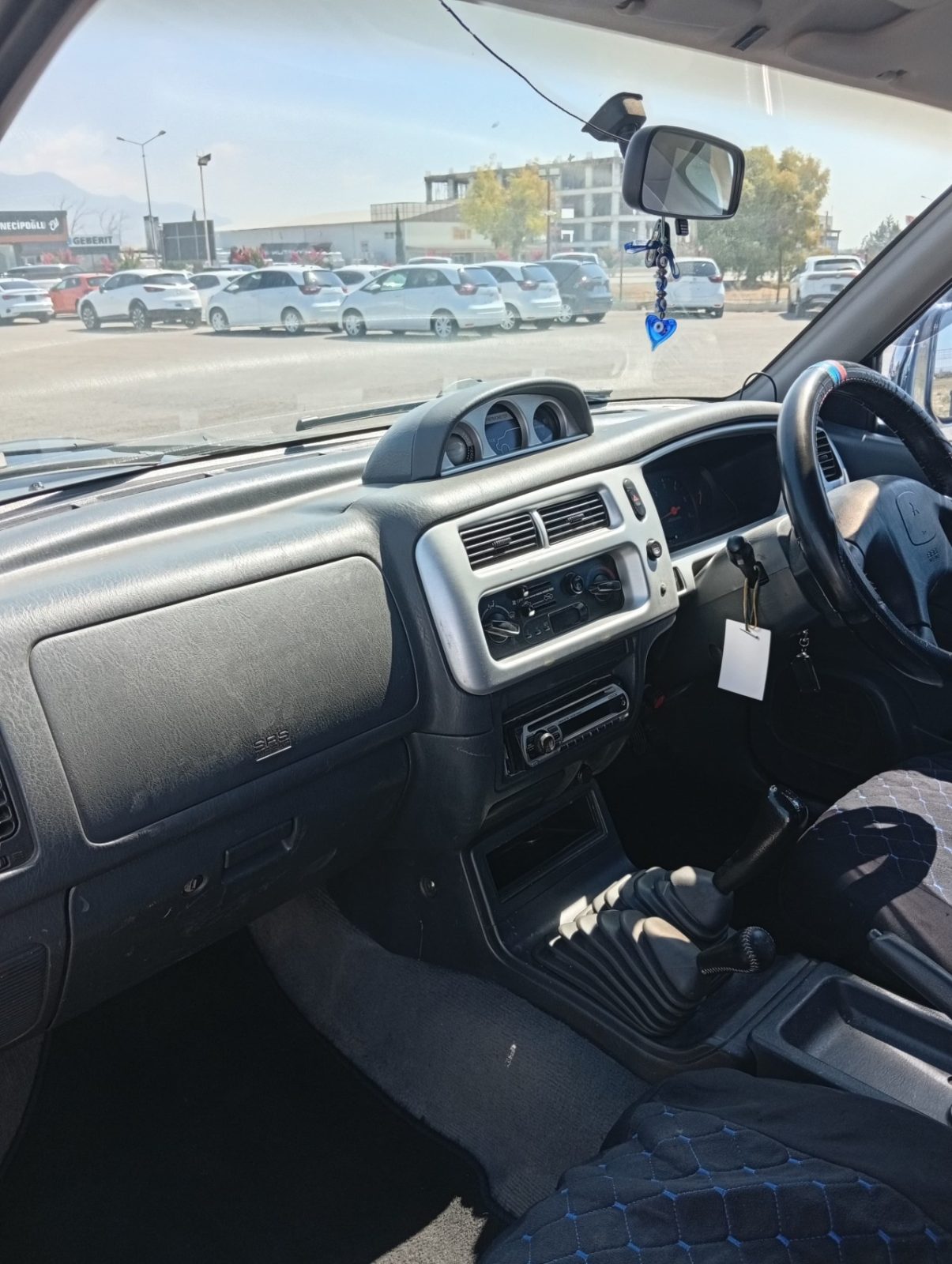 Mitsubishi L 200 - fotoğraf 8