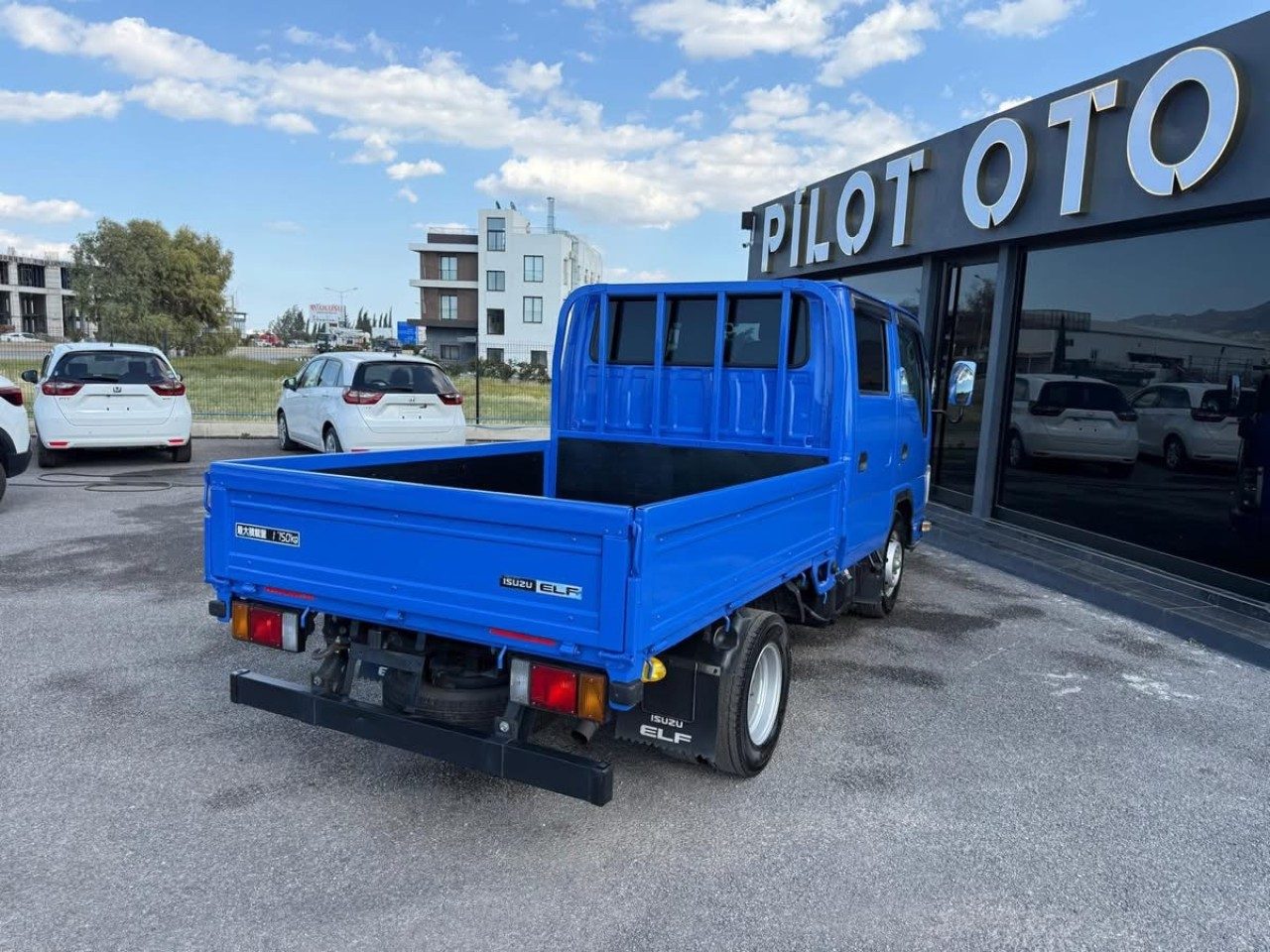 Isuzu Kamyonet - fotoğraf 5