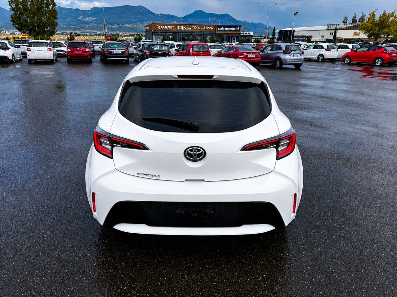 Toyota Corolla - fotoğraf 3