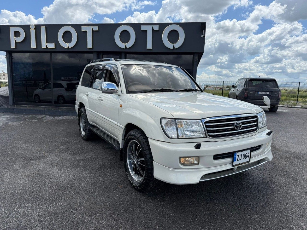 Toyota Land Cruiser - fotoğraf 3