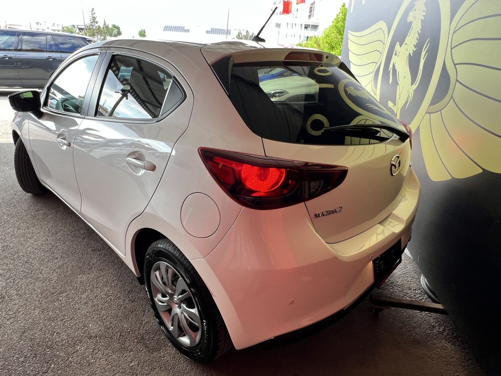 Mazda 2 - fotoğraf 2