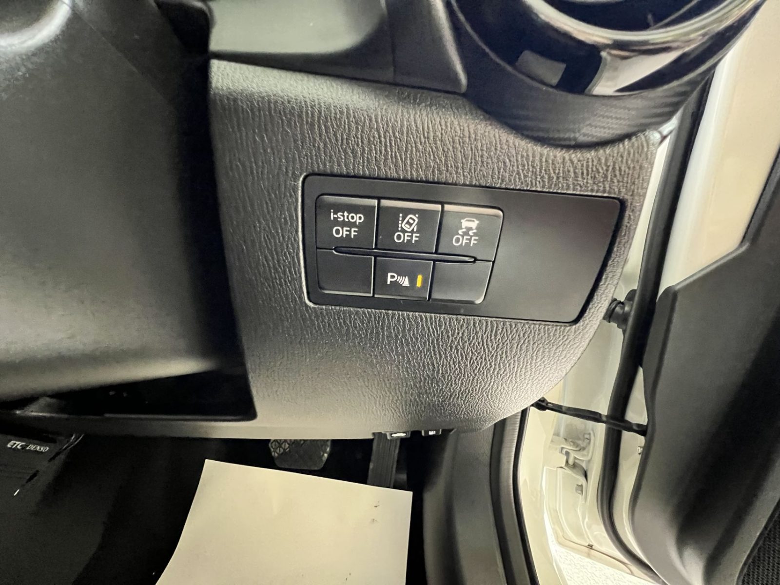 Mazda 2 - fotoğraf 6